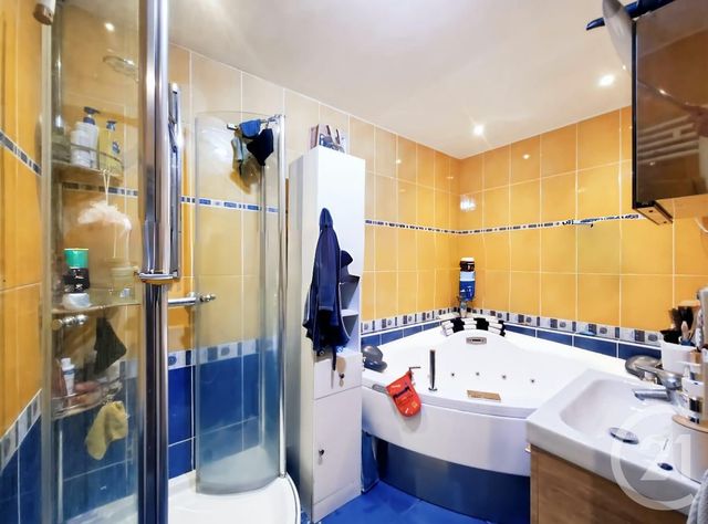 Appartement F3 &agrave; vendre - 3 pi&egrave;ces - 75 m2 - Pontault Combault - 77 - ILE-DE-FRANCE