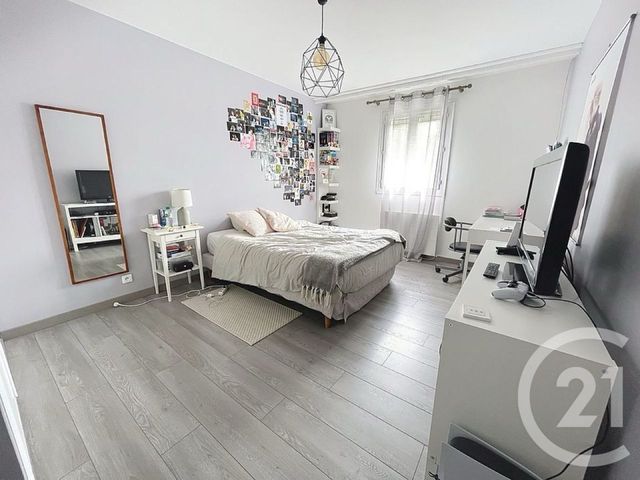 Maison &agrave; vendre - 5 pi&egrave;ces - 120 m2 - Pontault Combault - 77 - ILE-DE-FRANCE