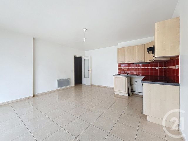 Appartement F2 &agrave; vendre - 2 pi&egrave;ces - 45 m2 - Pontault Combault - 77 - ILE-DE-FRANCE