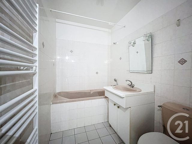 Appartement F2 &agrave; vendre - 2 pi&egrave;ces - 45 m2 - Pontault Combault - 77 - ILE-DE-FRANCE