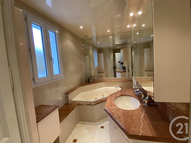 Maison &agrave; vendre - 7 pi&egrave;ces - 211,83 m2 - Le Plessis Trevise - 94 - ILE-DE-FRANCE