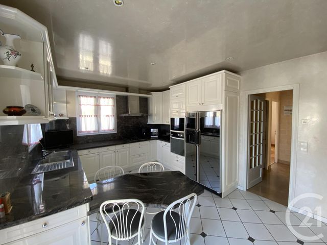 Maison &agrave; vendre - 7 pi&egrave;ces - 211,83 m2 - Le Plessis Trevise - 94 - ILE-DE-FRANCE