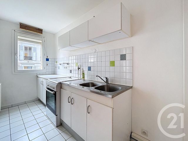 Appartement F2 &agrave; louer - 2 pi&egrave;ces - 42 m2 - Roissy En Brie - 77 - ILE-DE-FRANCE