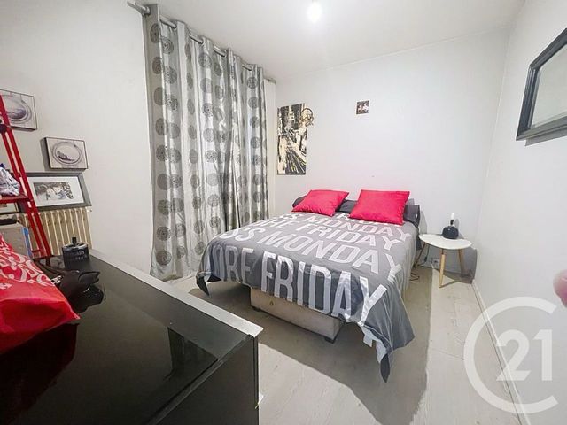 Maison &agrave; vendre - 6 pi&egrave;ces - 94,81 m2 - La Queue En Brie - 94 - ILE-DE-FRANCE