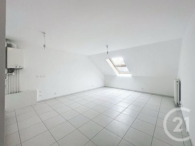 Appartement F3 &agrave; vendre - 3 pi&egrave;ces - 54 m2 - Pontault Combault - 77 - ILE-DE-FRANCE