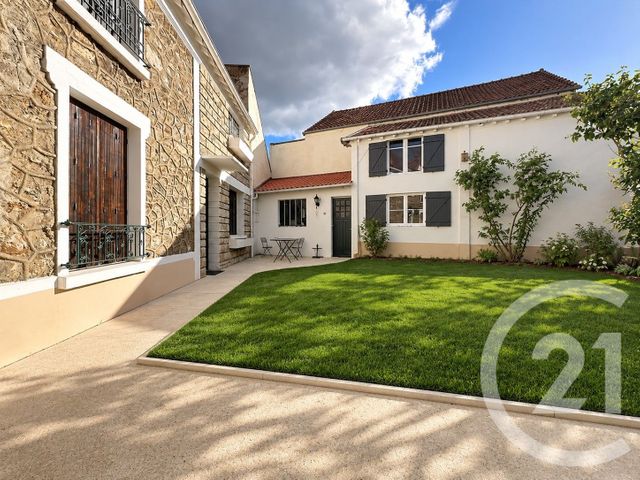 Maison &agrave; vendre - 5 pi&egrave;ces - 110,89 m2 - Pontault Combault - 77 - ILE-DE-FRANCE