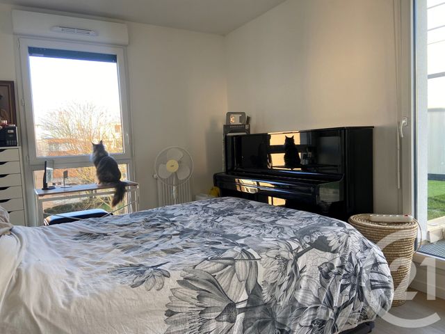 Appartement F4 &agrave; louer - 4 pi&egrave;ces - 72 m2 - Roissy En Brie - 77 - ILE-DE-FRANCE