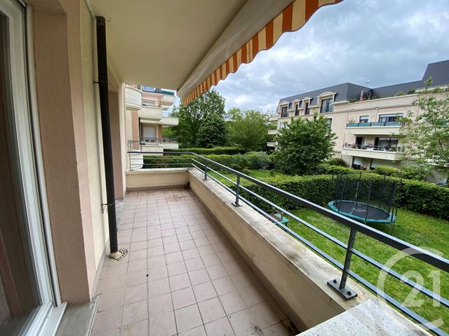 Appartement F2 &agrave; louer - 2 pi&egrave;ces - 57 m2 - Emerainville - 77 - ILE-DE-FRANCE