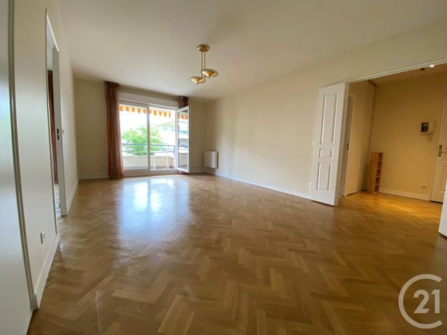Appartement F2 &agrave; louer - 2 pi&egrave;ces - 57 m2 - Emerainville - 77 - ILE-DE-FRANCE