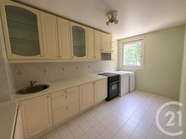 Appartement F5 &agrave; vendre - 5 pi&egrave;ces - 100,03 m2 - Emerainville - 77 - ILE-DE-FRANCE
