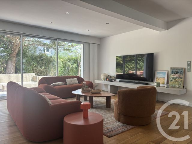Maison &agrave; louer - 6 pi&egrave;ces - 150 m2 - Lesigny - 77 - ILE-DE-FRANCE