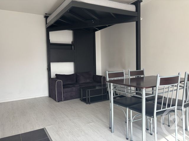 Appartement Studio &agrave; louer - 28 pi&egrave;ces - 28 m2 - Pontault Combault - 77 - ILE-DE-FRANCE