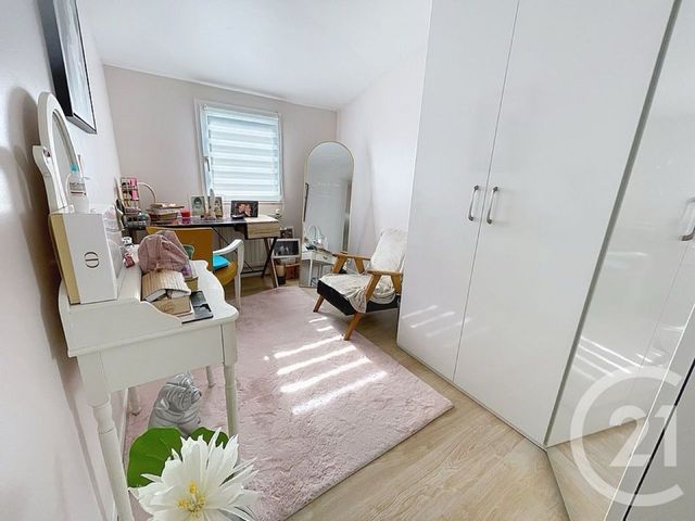 Maison &agrave; vendre - 5 pi&egrave;ces - 94 m2 - La Queue En Brie - 94 - ILE-DE-FRANCE