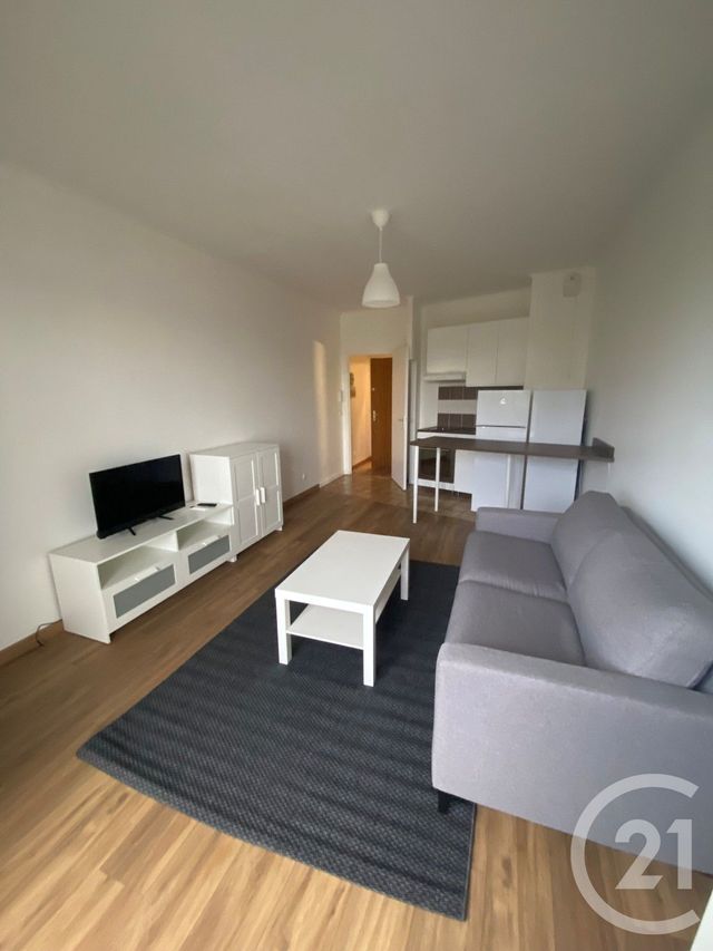 Appartement Studio à louer PONTAULT COMBAULT