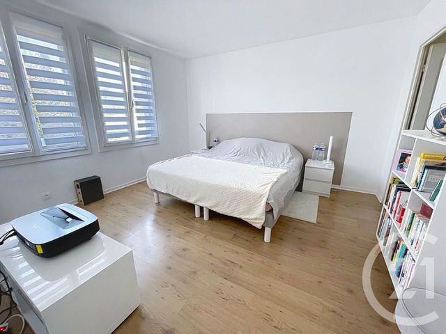 Maison &agrave; vendre - 8 pi&egrave;ces - 165 m2 - La Queue En Brie - 94 - ILE-DE-FRANCE