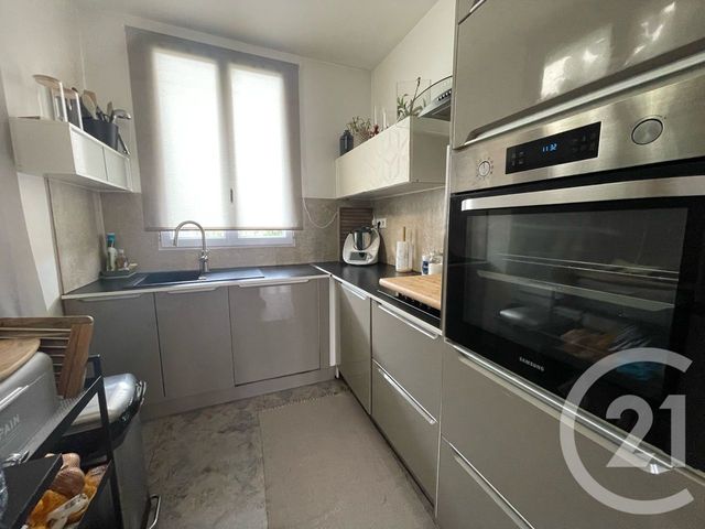 Maison &agrave; vendre - 5 pi&egrave;ces - 115 m2 - Pontault Combault - 77 - ILE-DE-FRANCE