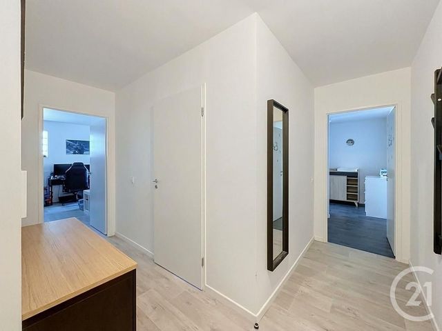 Appartement F3 &agrave; vendre - 3 pi&egrave;ces - 63,49 m2 - Pontault Combault - 77 - ILE-DE-FRANCE