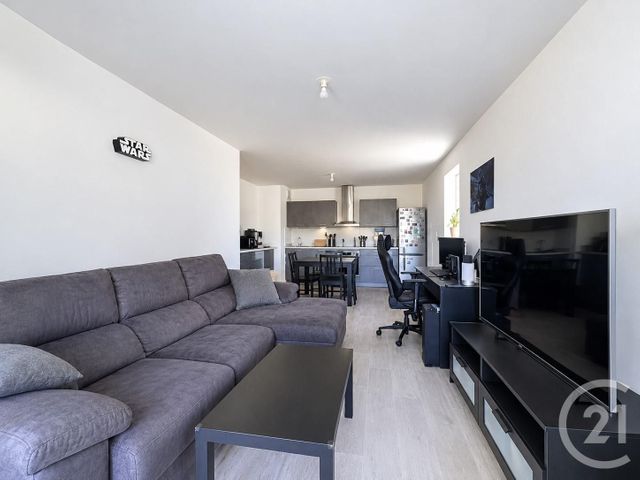 Appartement F3 &agrave; vendre - 3 pi&egrave;ces - 63,49 m2 - Pontault Combault - 77 - ILE-DE-FRANCE