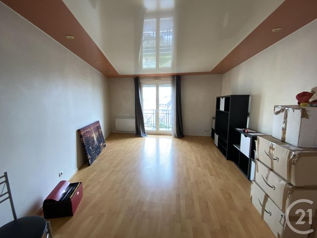 Appartement F2 à vendre - 2 pièces - 52,23 m2 - Pontault Combault - 77 - ILE-DE-FRANCE