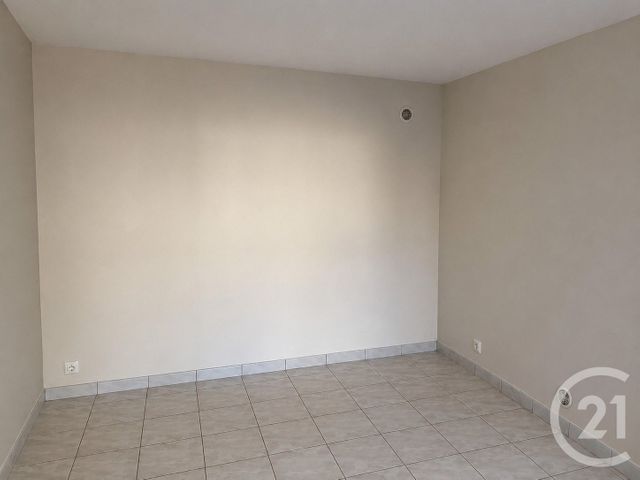 Appartement Duplex &agrave; vendre - 2 pi&egrave;ces - 46,50 m2 - St Cheron - 91 - ILE-DE-FRANCE