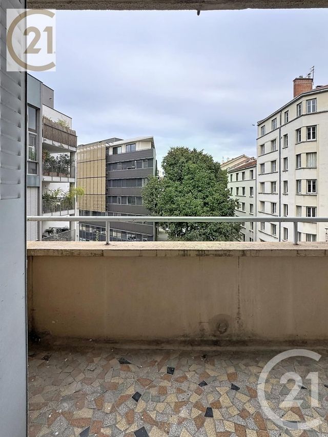 Appartement &agrave; vendre - 3 pi&egrave;ces - 66 m2 - Lyon - 69007 - RHONE-ALPES