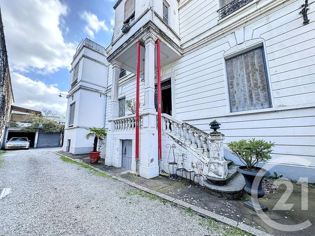 Appartement F6 &agrave; vendre - 5 pi&egrave;ces - 188,42 m2 - Lyon - 69007 - RHONE-ALPES