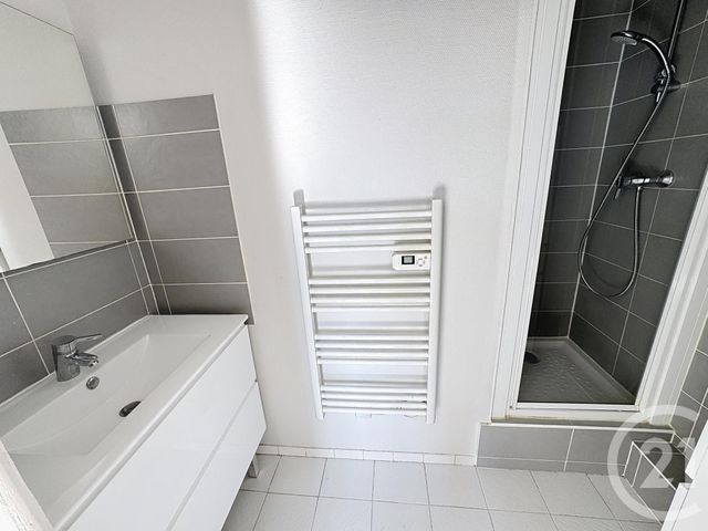 Appartement F1 bis à vendre - 2 pièces - 38 m2 - Lyon - 69007 - RHONE-ALPES