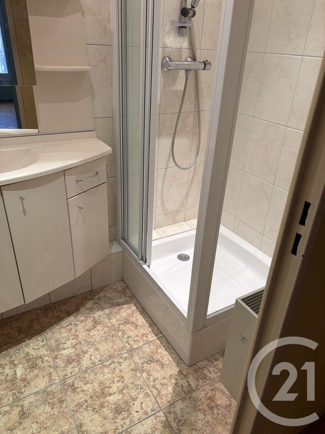 Appartement F5 &agrave; vendre - 5 pi&egrave;ces - 99,90 m2 - Lyon - 69007 - RHONE-ALPES