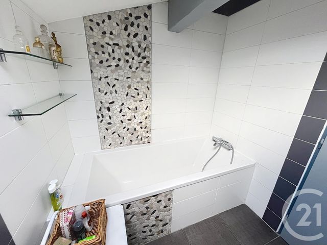 Maison &agrave; vendre - 4 pi&egrave;ces - 127 m2 - Meyzieu - 69 - RHONE-ALPES