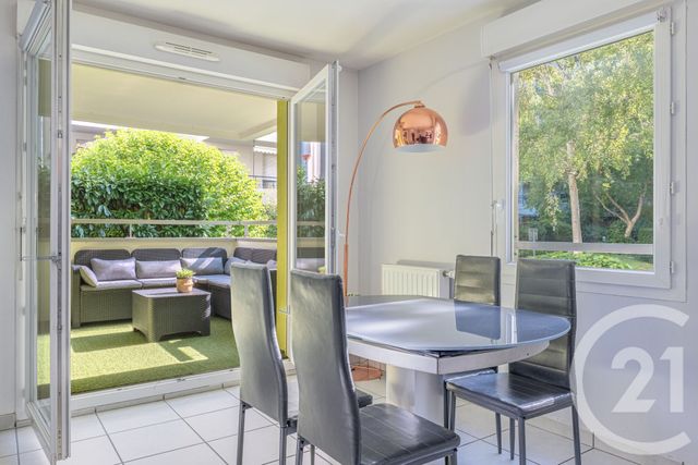 Appartement F4 à vendre - 4 pièces - 82,14 m2 - Lyon - 69007 - RHONE-ALPES