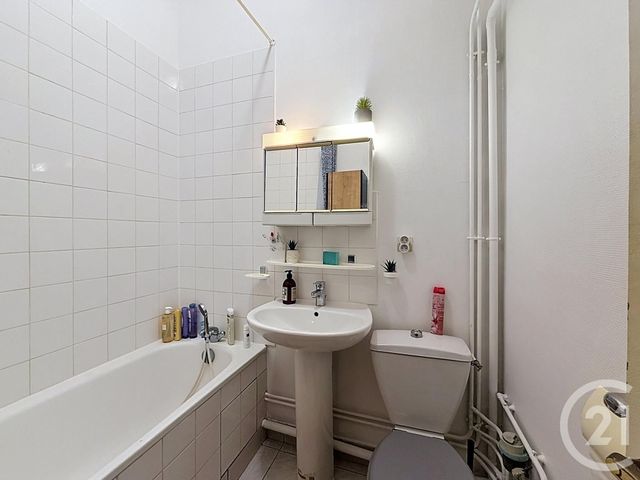 Appartement Studio &agrave; vendre - 1 pi&egrave;ce - 23,76 m2 - Lyon - 69007 - RHONE-ALPES