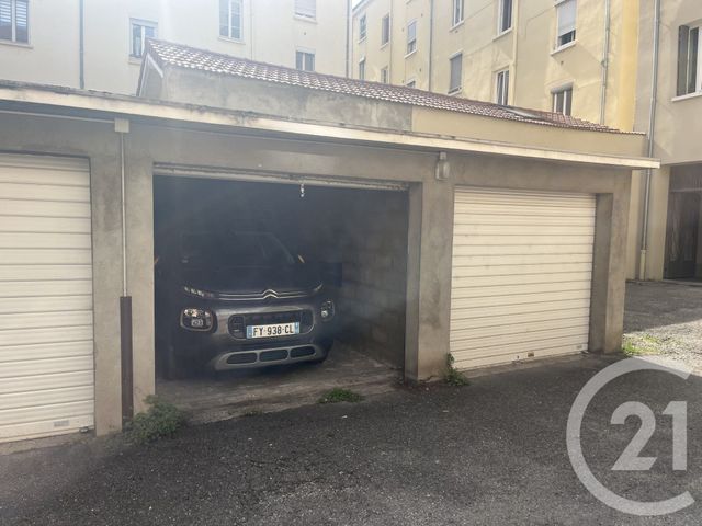 parking - LYON - 69007
