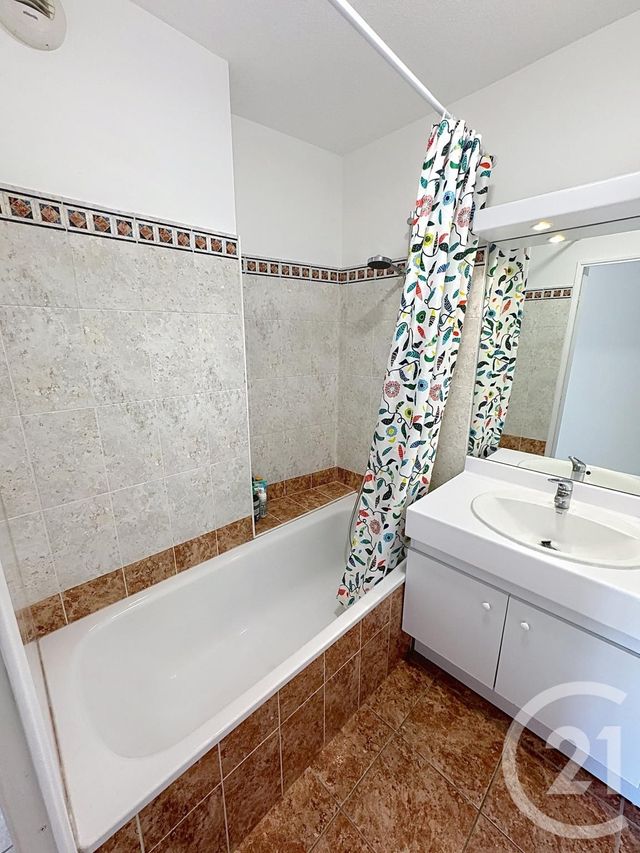Appartement F3 &agrave; vendre - 3 pi&egrave;ces - 67,37 m2 - Lyon - 69008 - RHONE-ALPES
