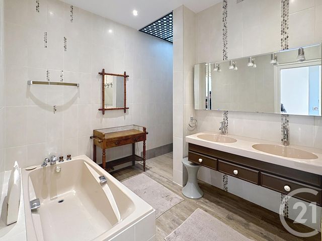 Appartement F2 à vendre - 2 pièces - 68 m2 - Lyon - 69007 - RHONE-ALPES