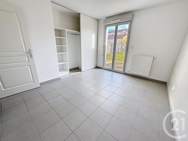 Appartement F3 &agrave; vendre - 3 pi&egrave;ces - 61,75 m2 - Decines Charpieu - 69 - RHONE-ALPES