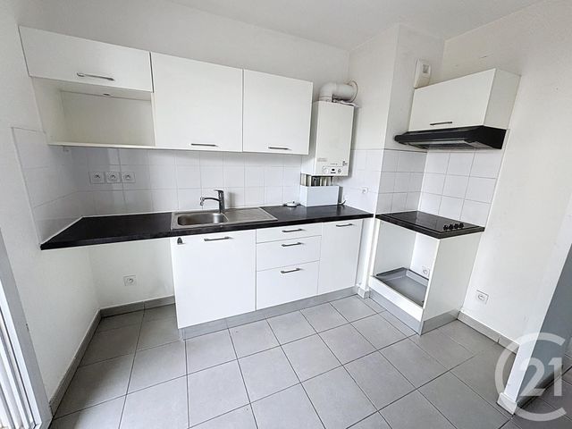 Appartement F3 &agrave; vendre - 3 pi&egrave;ces - 61,75 m2 - Decines Charpieu - 69 - RHONE-ALPES