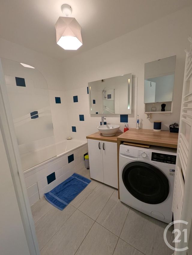 Appartement F3 &agrave; vendre - 3 pi&egrave;ces - 77,79 m2 - Lyon - 69007 - RHONE-ALPES