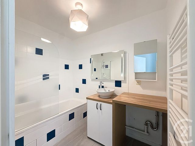 Appartement F3 &agrave; vendre - 3 pi&egrave;ces - 77,79 m2 - Lyon - 69007 - RHONE-ALPES