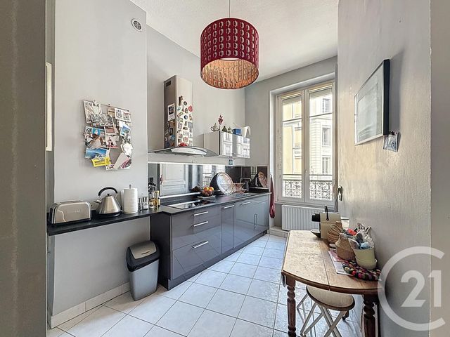 Appartement F2 bis &agrave; vendre - 2 pi&egrave;ces - 56,80 m2 - Lyon - 69007 - RHONE-ALPES