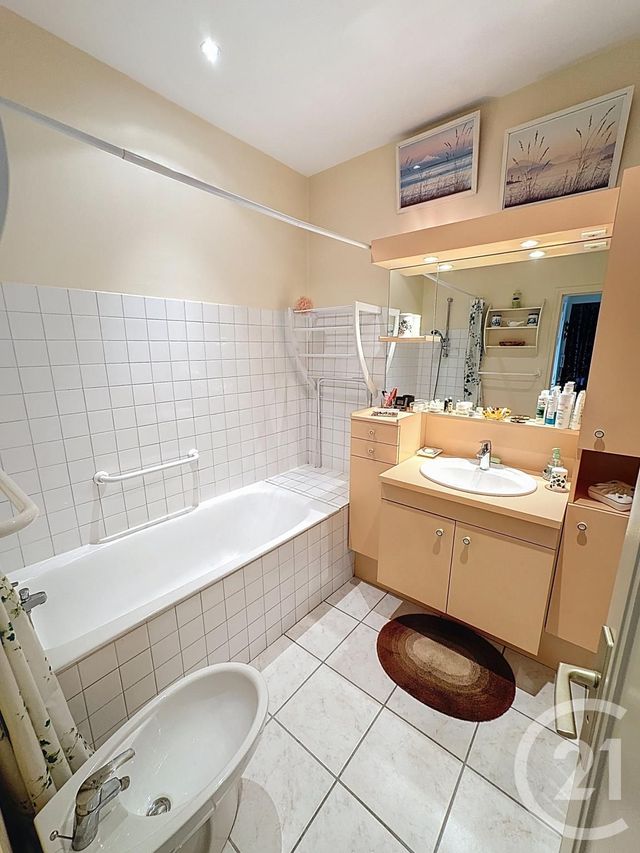 Appartement F2 &agrave; vendre - 2 pi&egrave;ces - 51,40 m2 - Lyon - 69007 - RHONE-ALPES