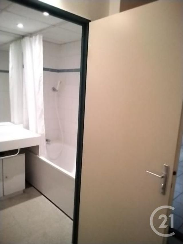 Appartement Studio &agrave; vendre - 1 pi&egrave;ce - 18,07 m2 - Lyon - 69008 - RHONE-ALPES