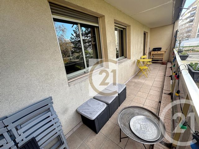 Appartement F4 &agrave; vendre - 4 pi&egrave;ces - 83,61 m2 - Lyon - 69007 - RHONE-ALPES