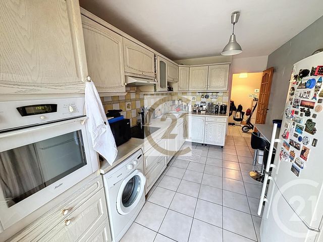 Appartement F4 &agrave; vendre - 4 pi&egrave;ces - 83,61 m2 - Lyon - 69007 - RHONE-ALPES