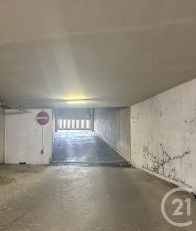 Parking &agrave; vendre - 12,23 m2 - Lyon - 69007 - RHONE-ALPES