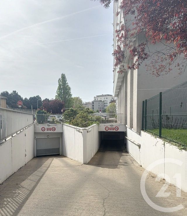 Parking &agrave; vendre - 12,23 m2 - Lyon - 69007 - RHONE-ALPES