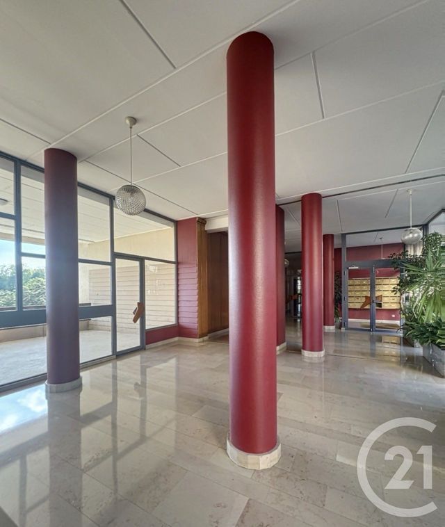 Appartement F3 &agrave; vendre - 3 pi&egrave;ces - 75,97 m2 - Caluire Et Cuire - 69 - RHONE-ALPES