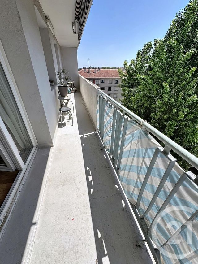 Appartement T3 &agrave; vendre - 4 pi&egrave;ces - 73,31 m2 - Villeurbanne - 69 - RHONE-ALPES