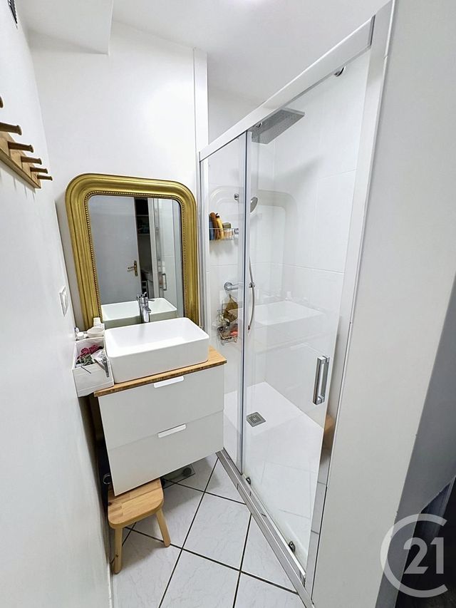 Appartement T3 &agrave; vendre - 4 pi&egrave;ces - 73,31 m2 - Villeurbanne - 69 - RHONE-ALPES