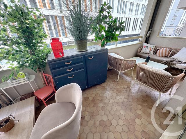 Appartement F5 &agrave; vendre - 5 pi&egrave;ces - 112 m2 - Lyon - 69007 - RHONE-ALPES