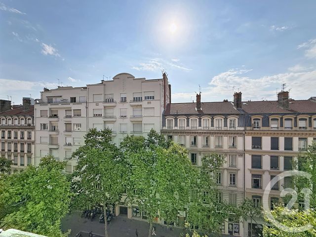 Appartement F2 bis &agrave; vendre - 2 pi&egrave;ces - 72,14 m2 - Lyon - 69007 - RHONE-ALPES